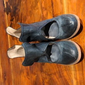 Sz 9 Freebird Blade Booties